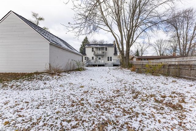 8056 Dawn Drive, Sterling Heights, MI 48314