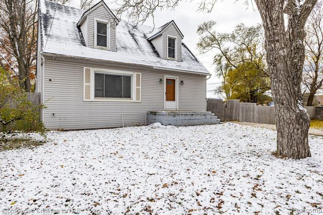 8056 Dawn Drive, Sterling Heights, MI 48314