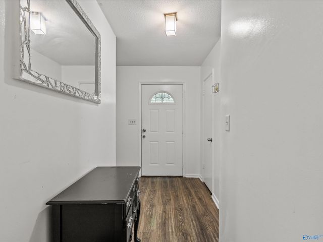 2804 Coosa Circle, Huntsville, AL 35810