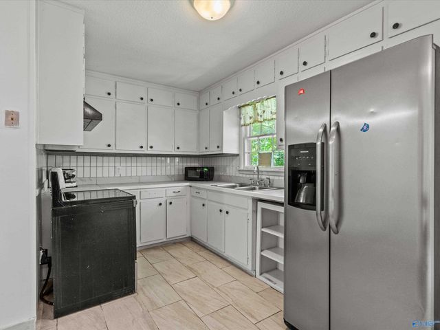 2804 Coosa Circle, Huntsville, AL 35810