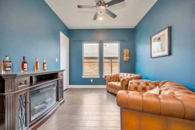 14620 Frog Lake Drive, Fort Worth, TX 76262