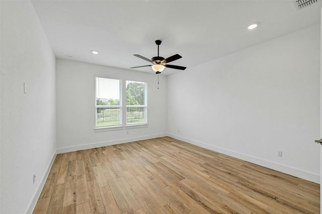 1184 Sage Thrasher CIR, Dripping Springs, TX 78620