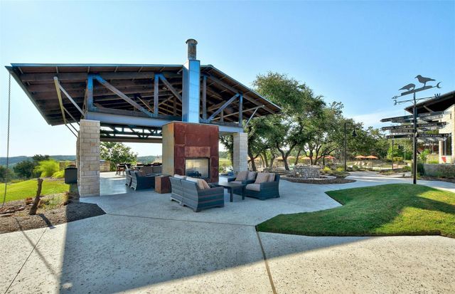1184 Sage Thrasher CIR, Dripping Springs, TX 78620