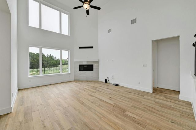 1184 Sage Thrasher CIR, Dripping Springs, TX 78620