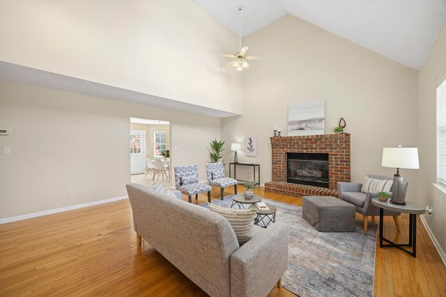 725 Lee Drive, Ringgold, GA 30736