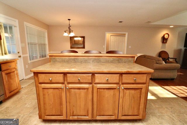 6114 Lake Shore Drive, Naylor, GA 31641