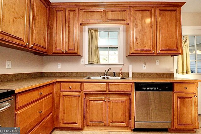 6114 Lake Shore Drive, Naylor, GA 31641