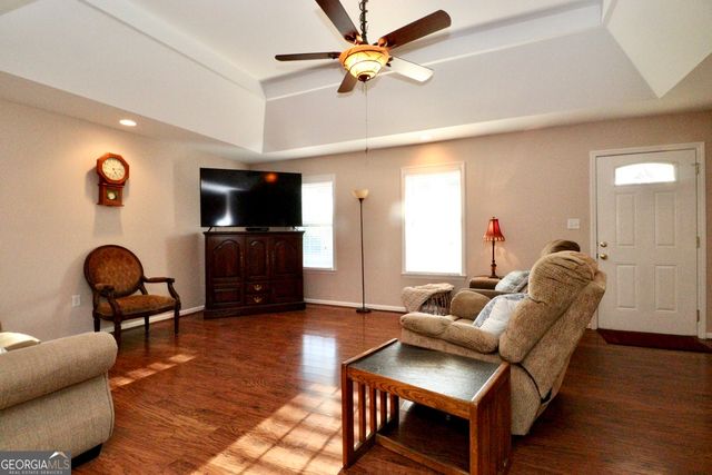 6114 Lake Shore Drive, Naylor, GA 31641