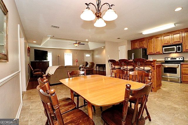 6114 Lake Shore Drive, Naylor, GA 31641