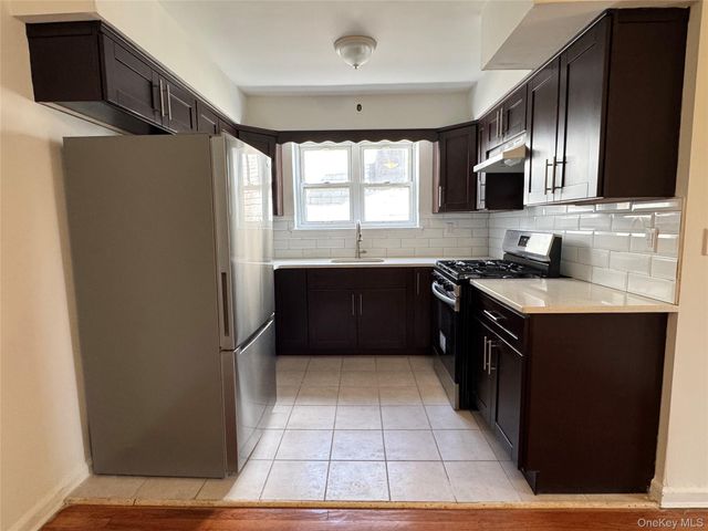 1651 Haight Avenue 2, Bronx, NY 10461