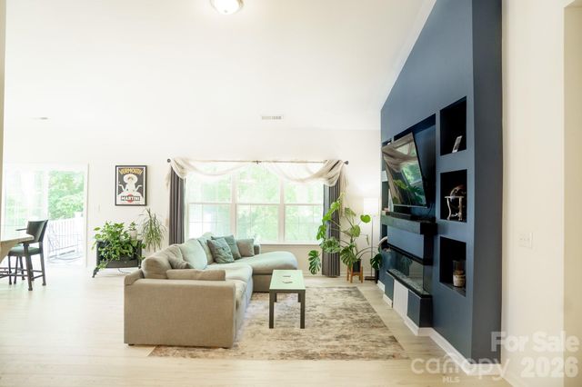 6117 Robert Street, Huntersville, NC 28078