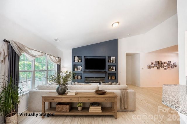 6117 Robert Street, Huntersville, NC 28078