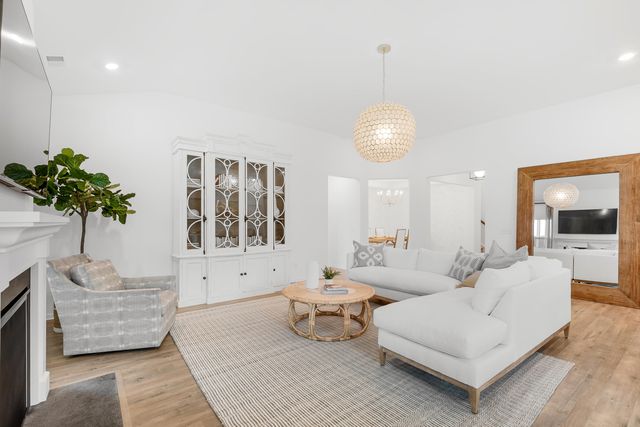 1042 Red Turnstone Run, Summerville, SC 29485