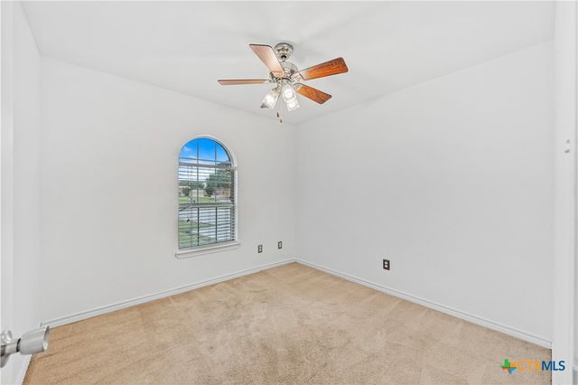 206 Stoneham Lane, Killeen, TX 76542