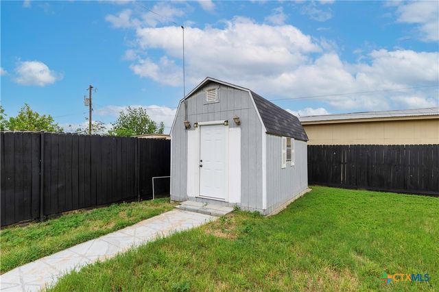 206 Stoneham Lane, Killeen, TX 76542