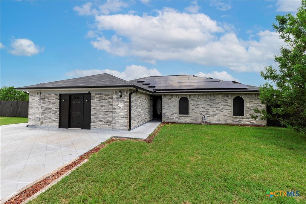 206 Stoneham Lane, Killeen, TX 76542