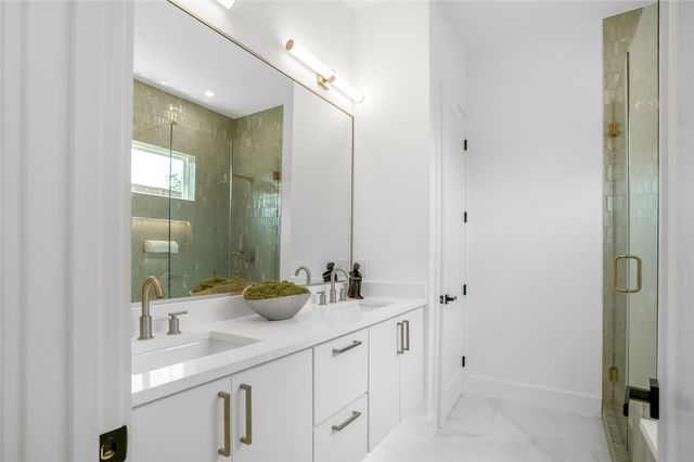 3629 Vilbig Road, Dallas, TX 75212