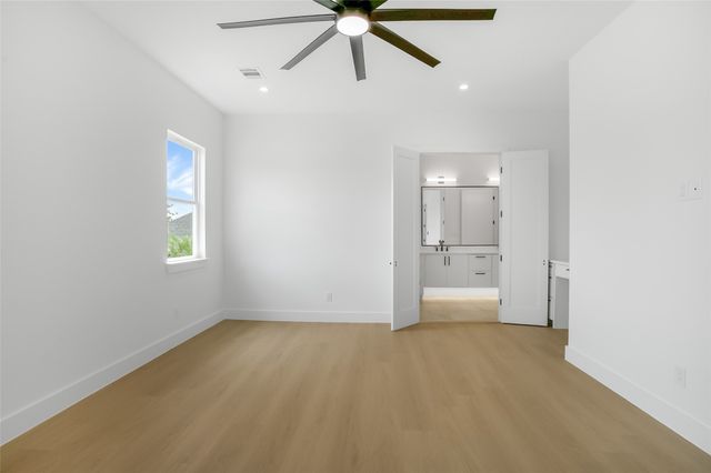 3629 Vilbig Road, Dallas, TX 75212