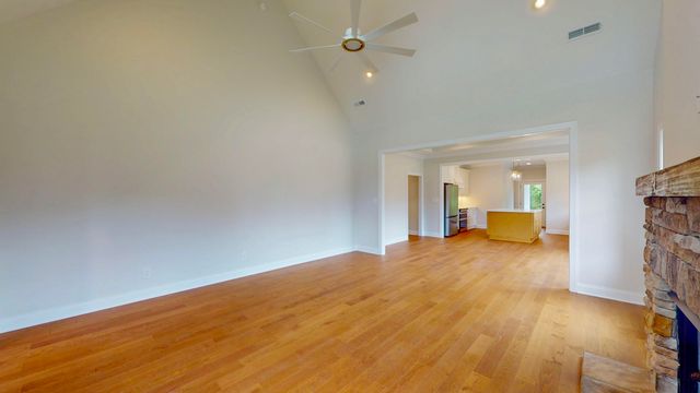 302 Kings Cove Court NW, Cleveland, TN 37312