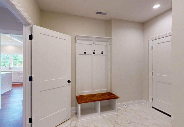 302 Kings Cove Court NW, Cleveland, TN 37312