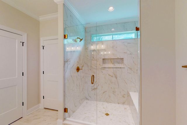 302 Kings Cove Court NW, Cleveland, TN 37312