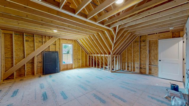 302 Kings Cove Court NW, Cleveland, TN 37312