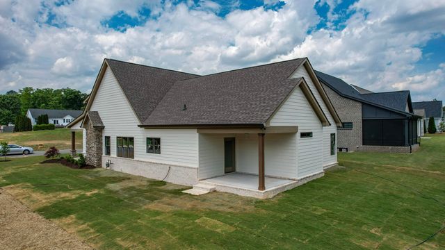 302 Kings Cove Court NW, Cleveland, TN 37312