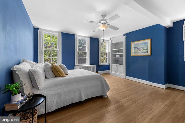 1211 BOLTON ST, Baltimore, MD 21217