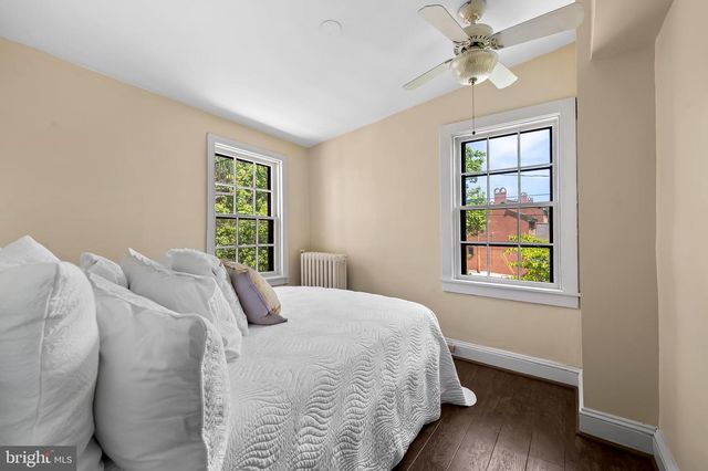 1211 BOLTON ST, Baltimore, MD 21217