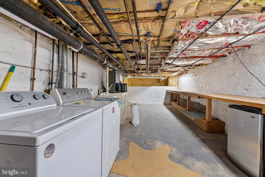 Image 67 of property listing at 1211 BOLTON ST, Baltimore, MD 21217