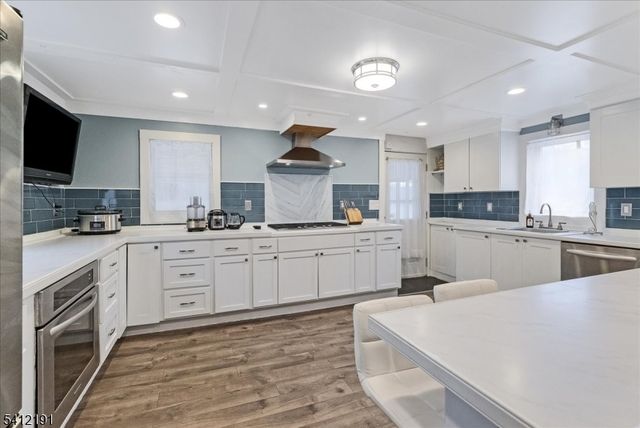 118 Broad St, Pompton Lakes Boro, NJ 07442