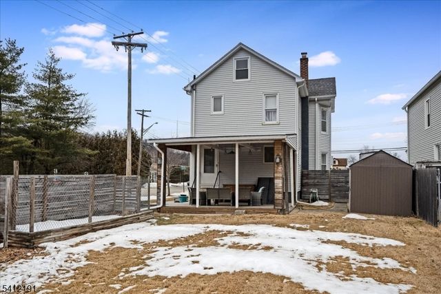 118 Broad St, Pompton Lakes Boro, NJ 07442