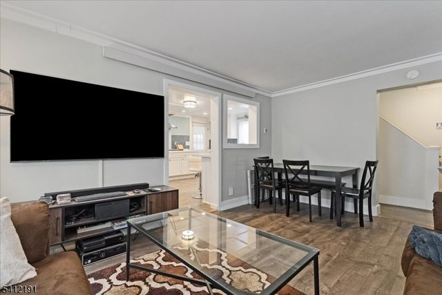 118 Broad St, Pompton Lakes Boro, NJ 07442