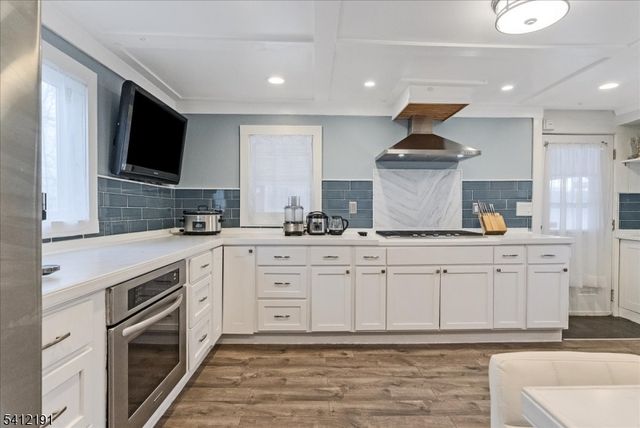 118 Broad St, Pompton Lakes Boro, NJ 07442