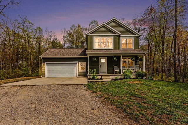 2350 S Sullivan Road, Egelston Twp, MI 49451