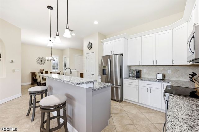 10429 Materita DR, Fort Myers, FL 33913