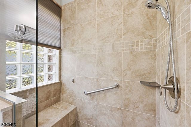 10429 Materita DR, Fort Myers, FL 33913