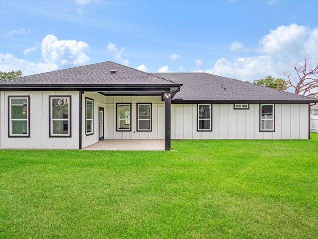 18508 Hickory Circle, Kemp, TX 75143