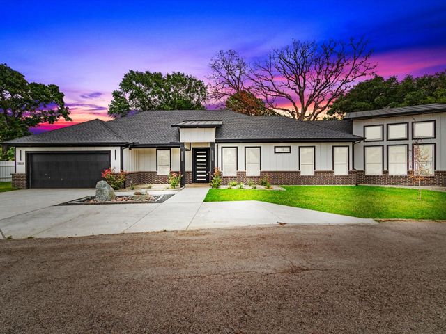 18508 Hickory Circle, Kemp, TX 75143