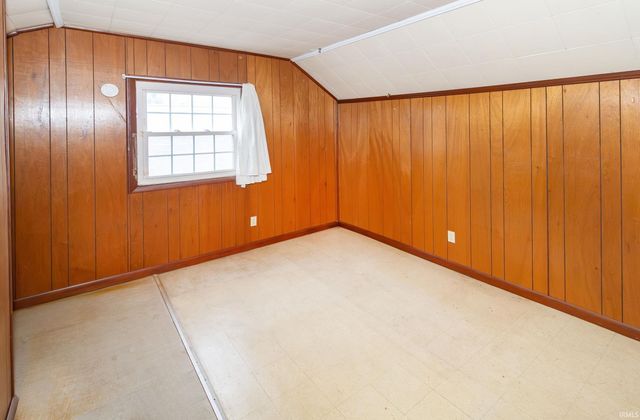 5113 Stringtown Road, Evansville, IN 47711