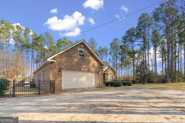 612 Industrial Pk Drive, Baxley, GA 31513