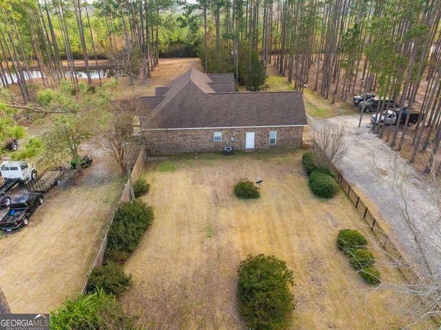 612 Industrial Pk Drive, Baxley, GA 31513