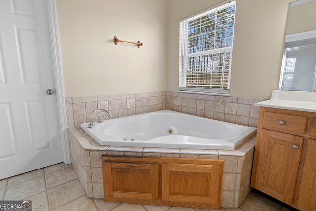 612 Industrial Pk Drive, Baxley, GA 31513