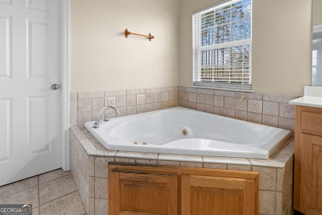 612 Industrial Pk Drive, Baxley, GA 31513