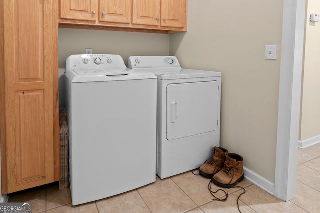 612 Industrial Pk Drive, Baxley, GA 31513