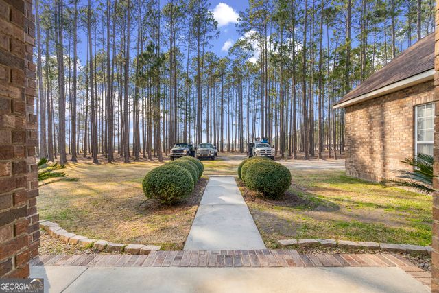 612 Industrial Pk Drive, Baxley, GA 31513