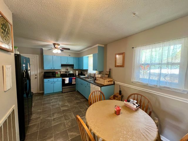 583 Pinewood Circle, Fort Oglethorpe, GA 30742