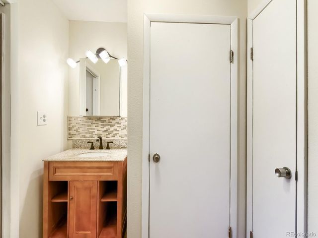 5875 E Iliff Ave D-318, Denver, CO 80222