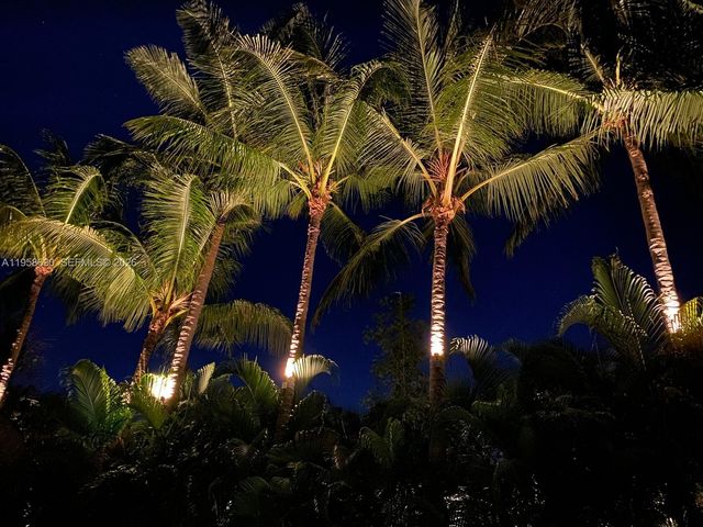 990 NE 72nd Ter, Miami, FL 33138