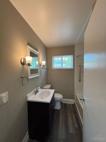 10915 Fernhill Drive, Sharonville, OH 45241